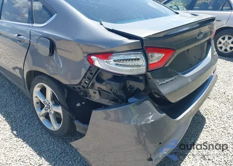 2014 Ford Fusion Hybrid Se z USA, uszkodzony, nr VIN 3FA6P0LU7ER155968